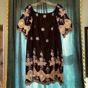 NWOT Meghan LA black dress with white embroidery. Size large.